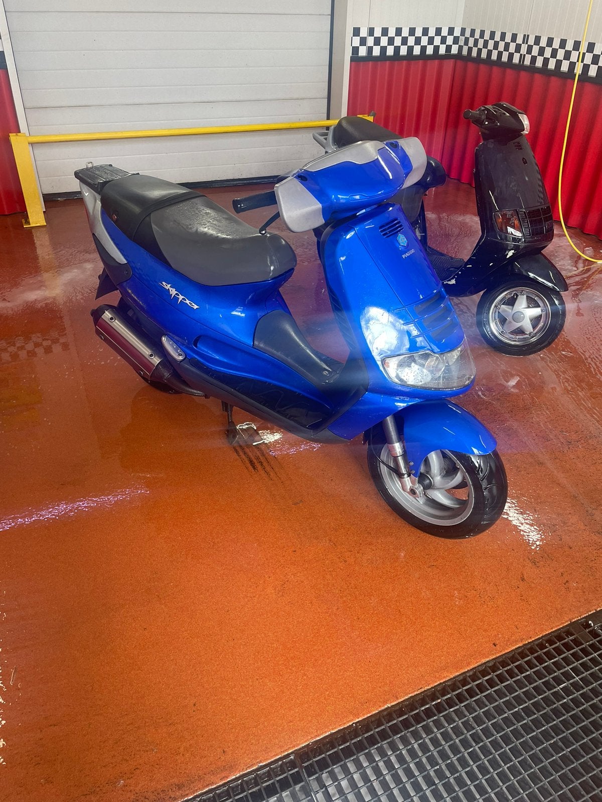 Piaggio skipper 125cc | smo6 | dubbeldisk ophaning | duits, Tweetakt, P, Maximaal 45 km/u, P