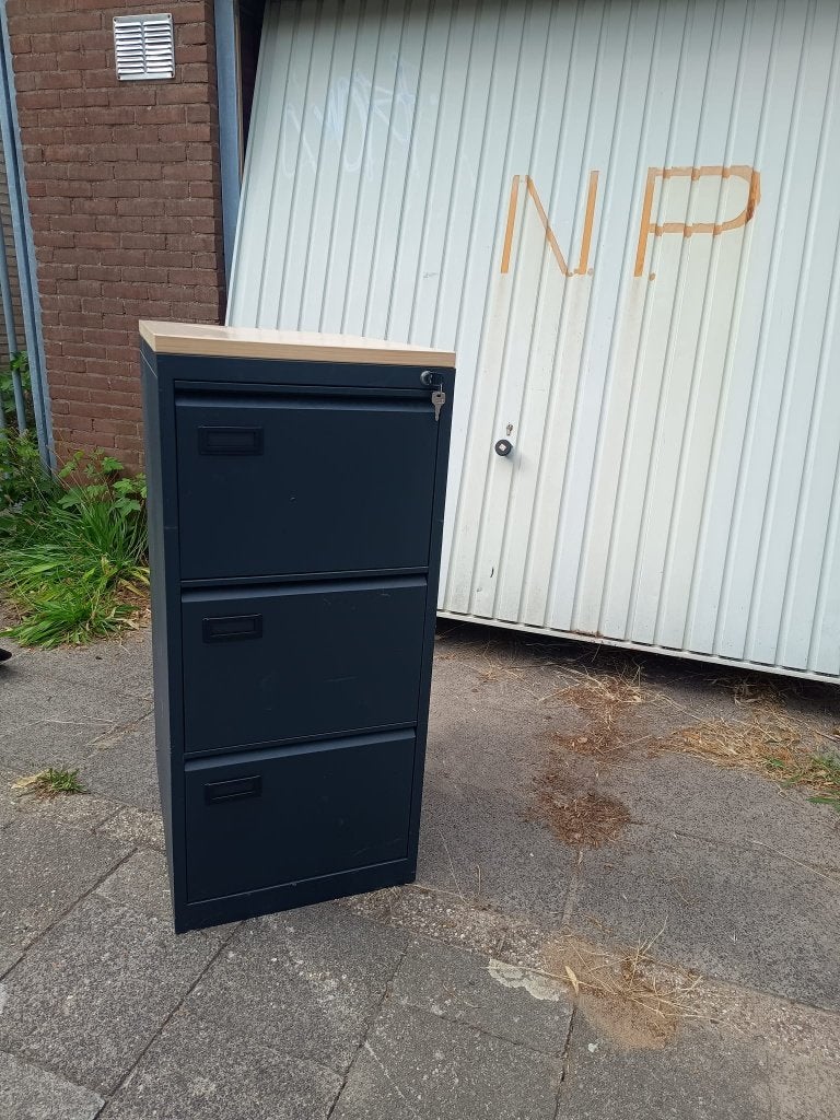 ladekast met slot, Minder dan 50 cm, Gebruikt, 100 tot 150 cm, 3 of 4 laden