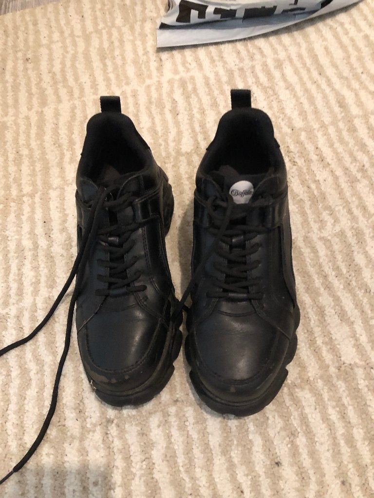 Buffalo schoenen, Zwart, Overige typen, Ophalen of Verzenden, Gedragen