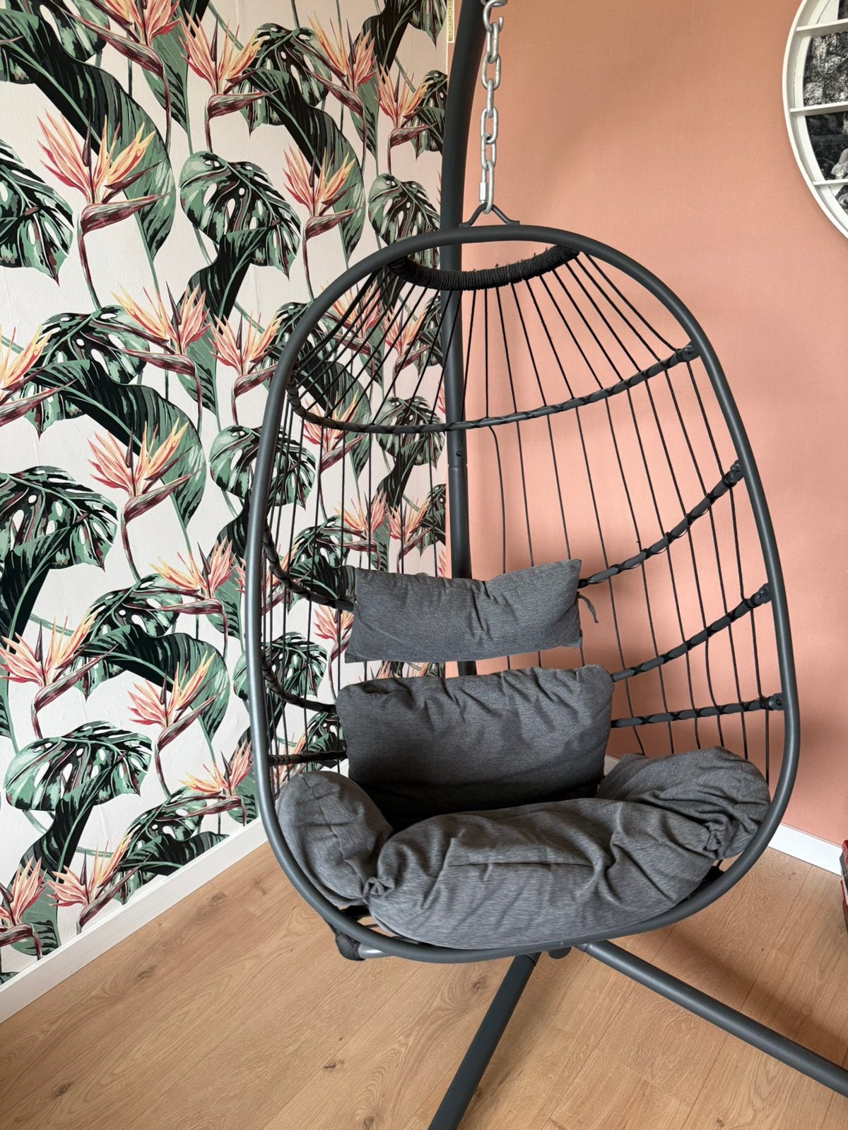 Egg chair hangstoel hangend ei, Ophalen, Gebruikt