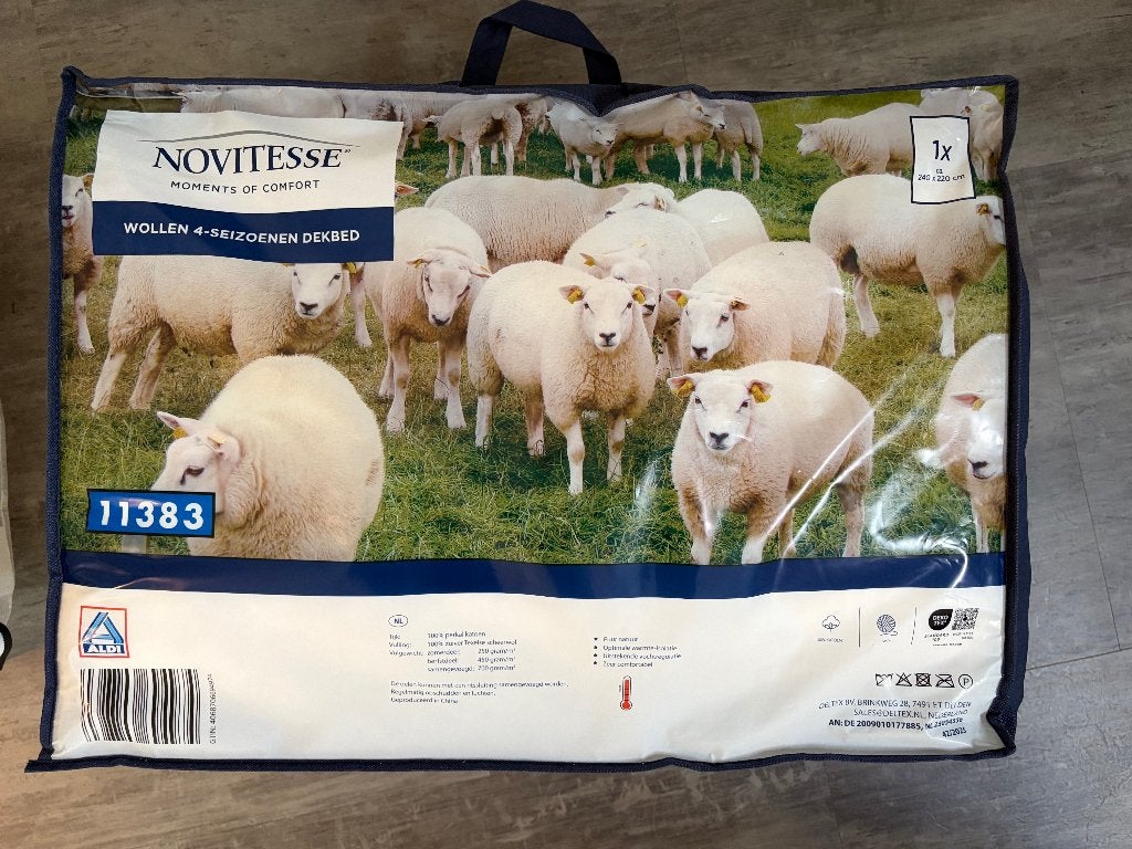 Nieuw wollen 4-seizoenen dekbed 240x220 cm Novitesse, Wit, Ophalen of Verzenden, Deken of Dekbed, Overige merken