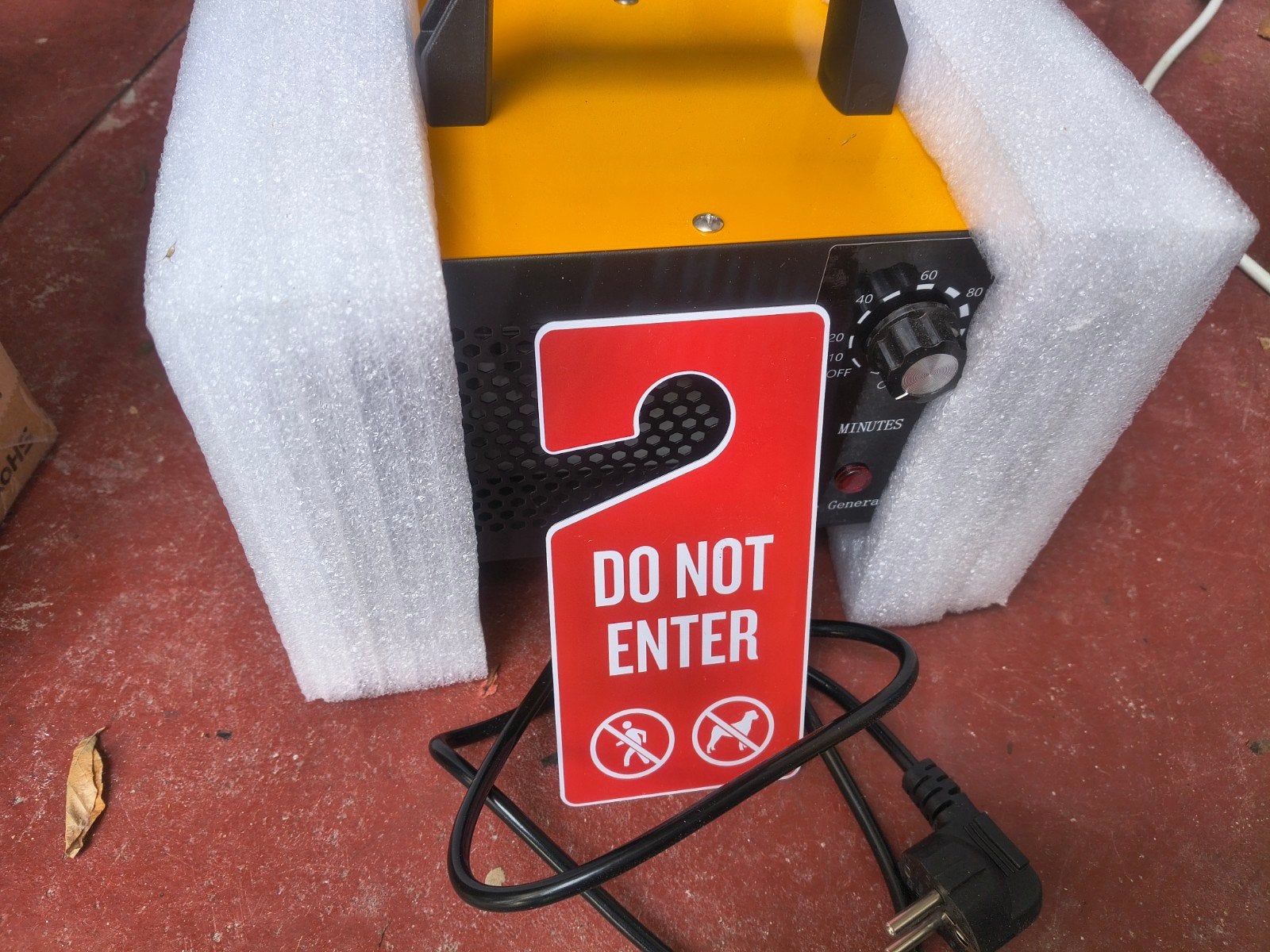 Ozon Generator 110W - Krachtige Luchtzuivering, Ophalen of Verzenden, Zo goed als nieuw, Luchtreiniger