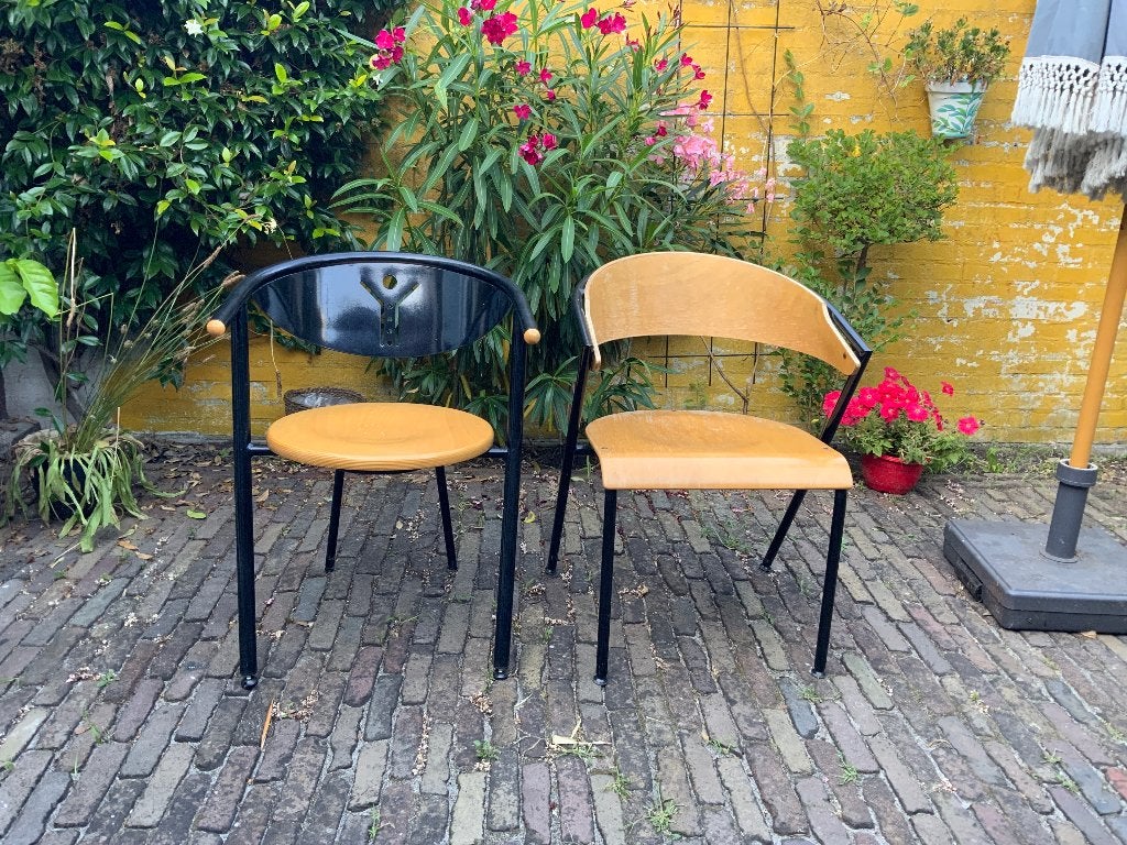 Gratis 2 eetkamerstoelen, Huis en Inrichting, Ophalen, Gebruikt, Twee, Design