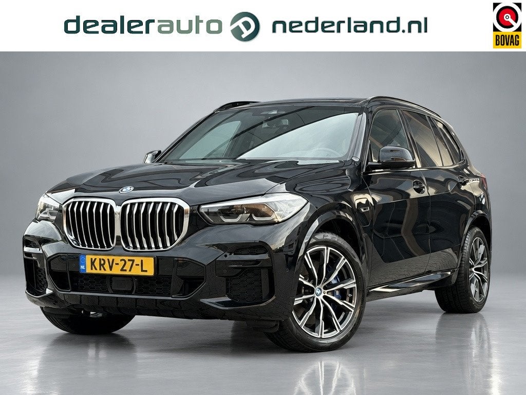 Bmw X5 xDrive45e High Executive M Sport | SOH 99% | ACC | Lu, Dealer onderhouden, Gebruikt, Zwart, Verwarmde buitenspiegels