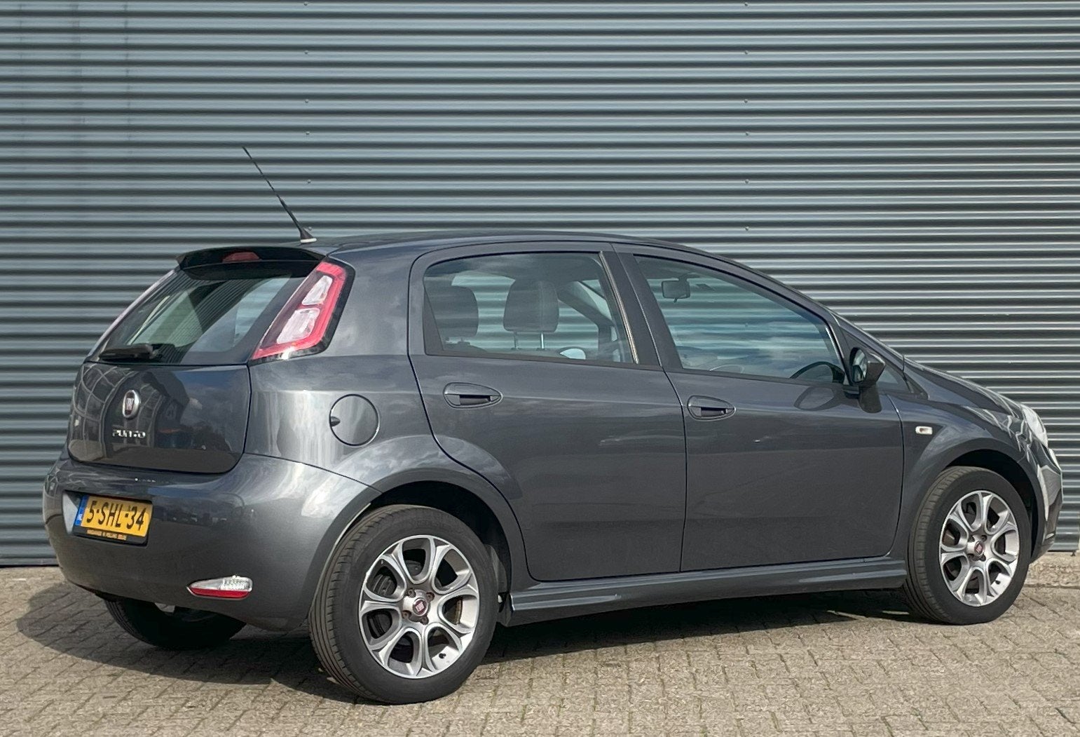 Fiat Punto 0.9 TWINAIR 85 5-D, Voorwielaandrijving, Euro 5, 86 pk, Gebruikt