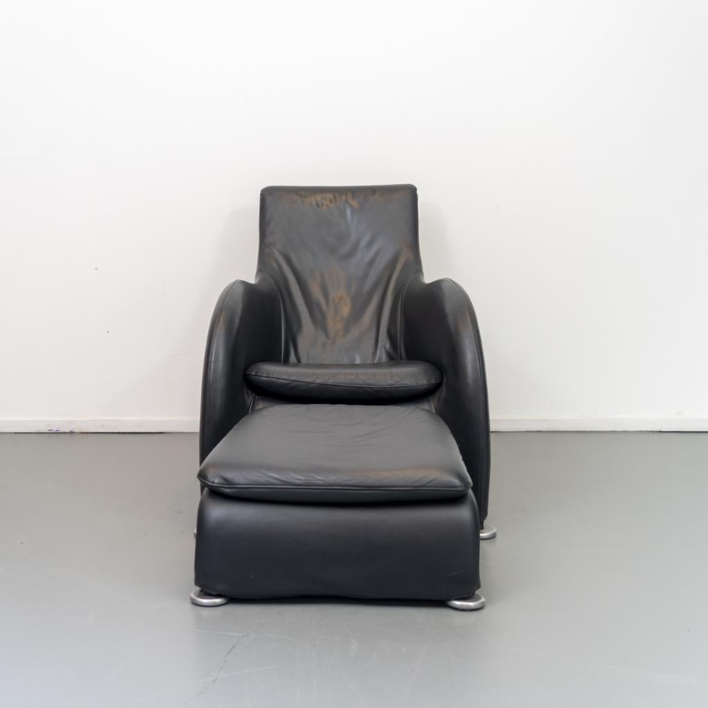1x Montis Loge Fauteuil + Voetenbank Zwart Leder, Niet ingevuld, Gebruikt, 100 tot 125 cm, Niet ingevuld