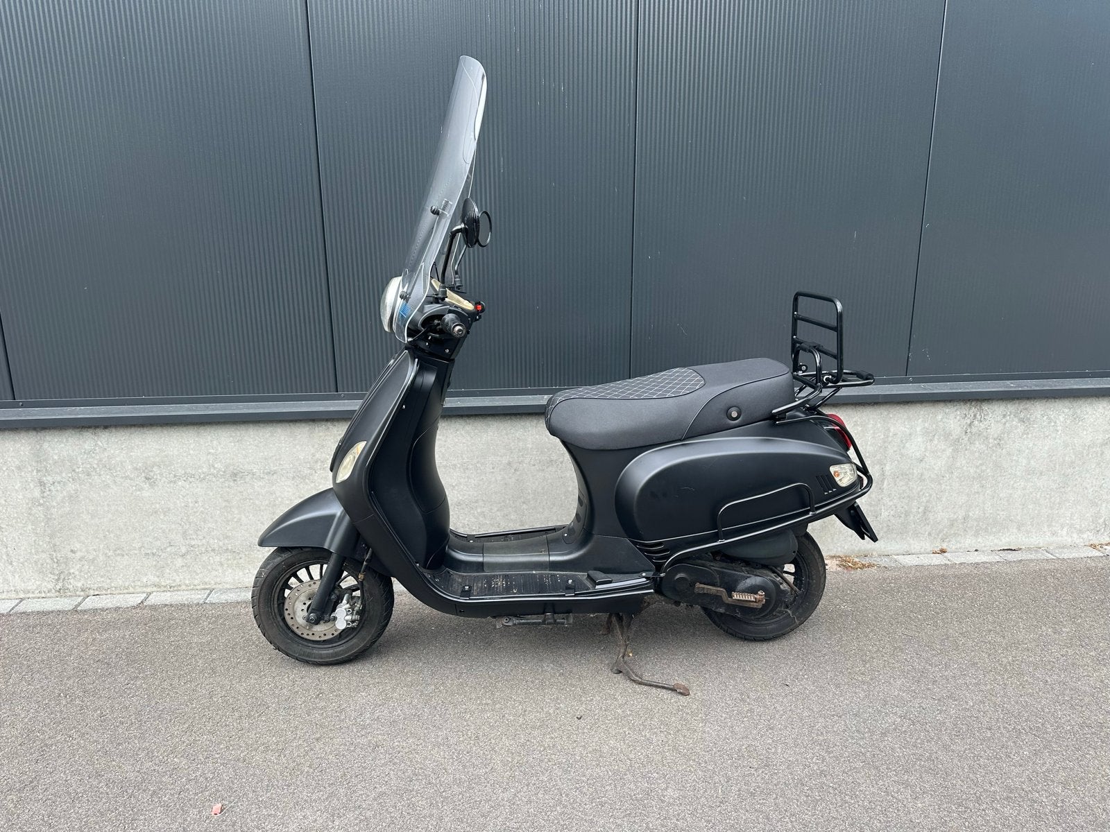 BTC Scooter - Nieuw zadel, nette banden, geel kenteken, Ophalen of Verzenden, Gebruikt, Benzine, Overige merken
