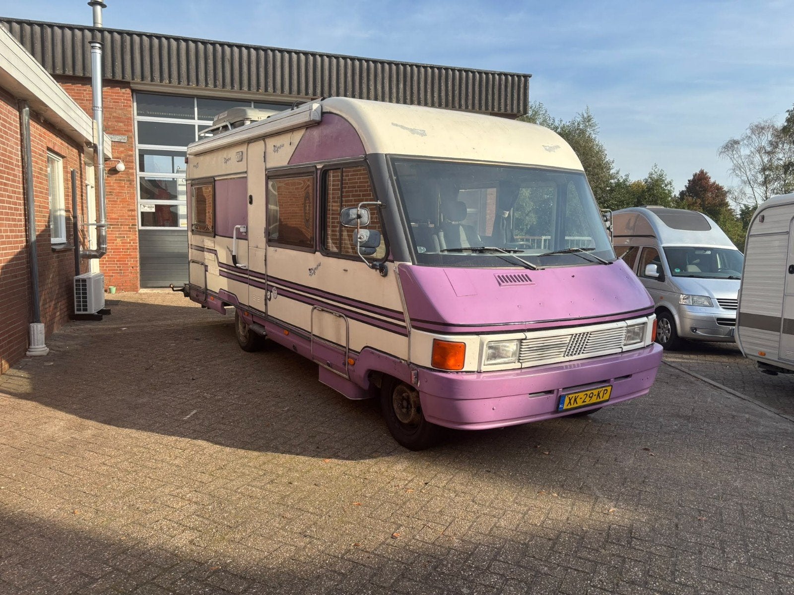 ROZE PAREL FIAT HYMER | 1989 | 4 PERSOONS