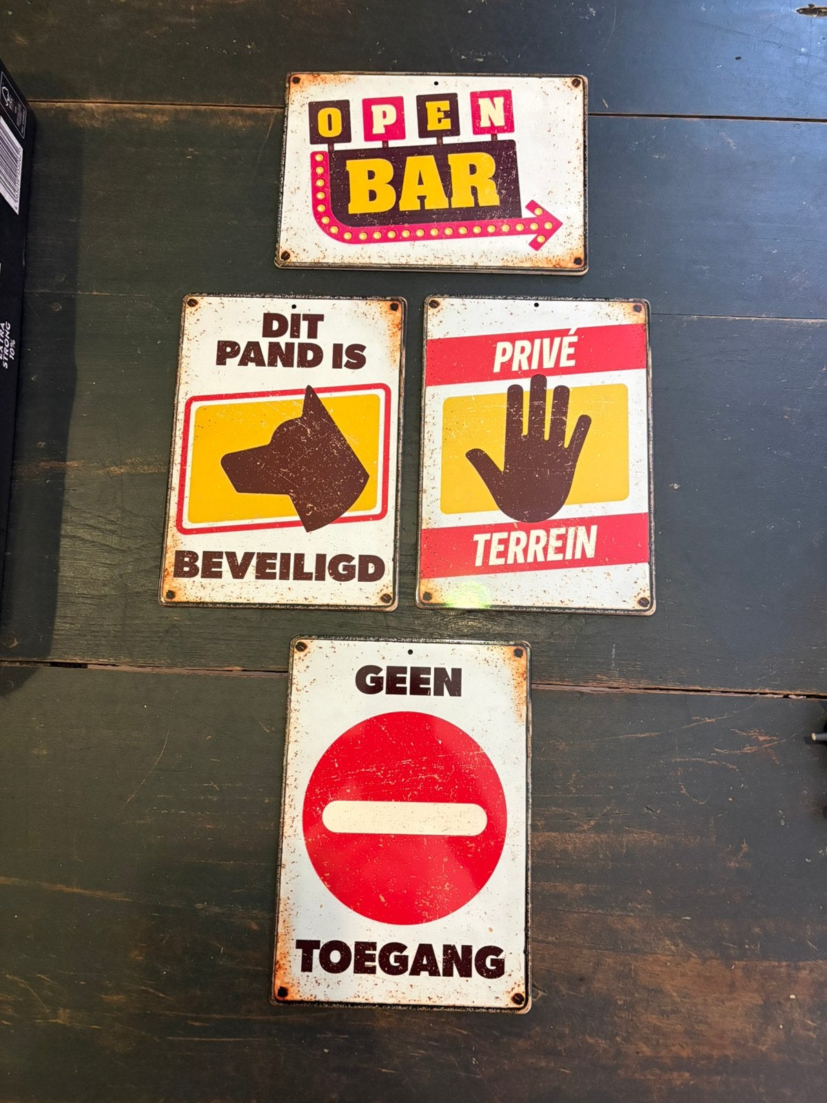 4 blikken borden., Verzamelen, Ophalen of Verzenden, Zo goed als nieuw, Reclamebord