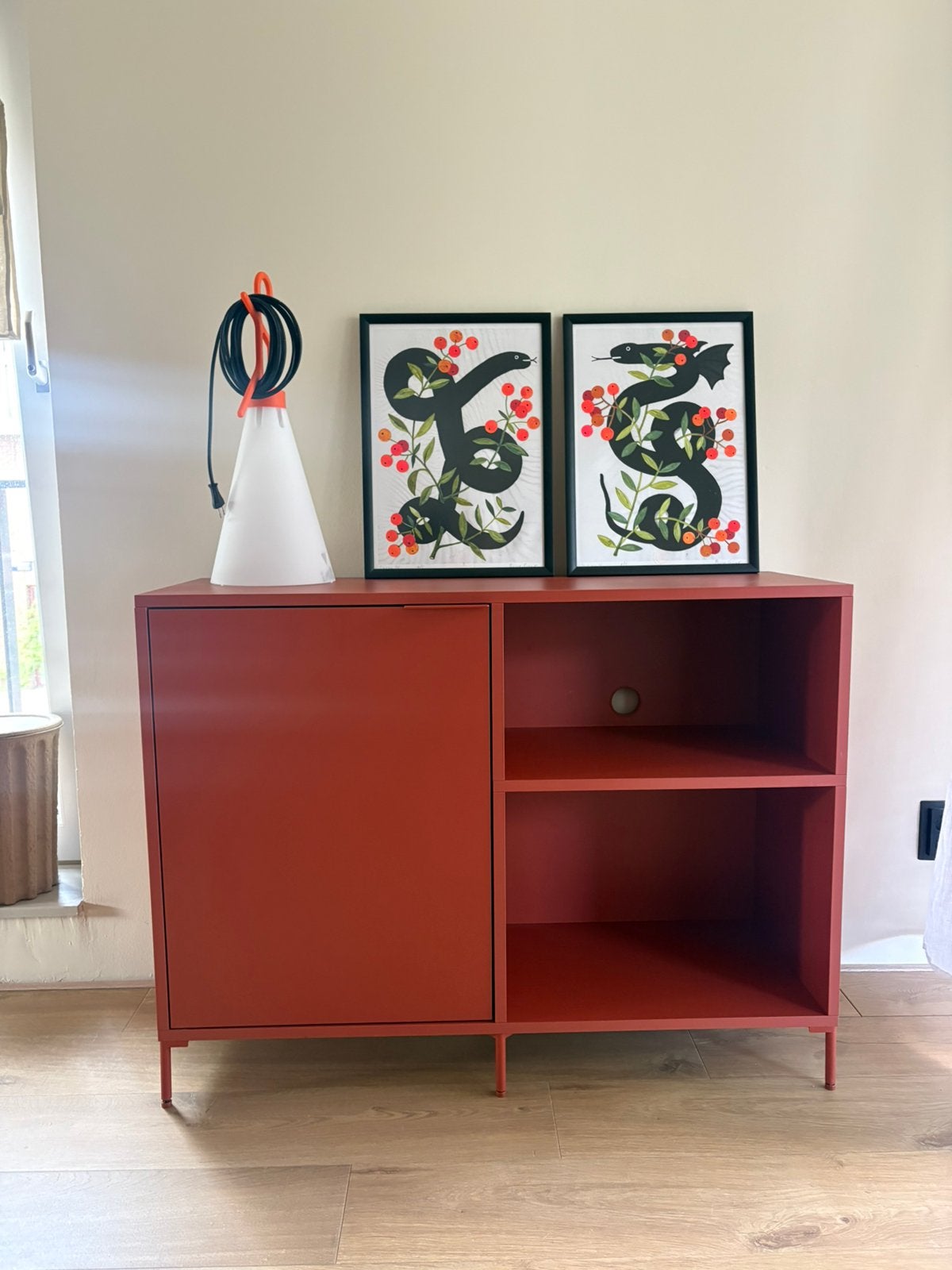 Tylko custom design sideboard / kast, Terracotta, Ophalen, Zo goed als nieuw, 25 tot 50 cm