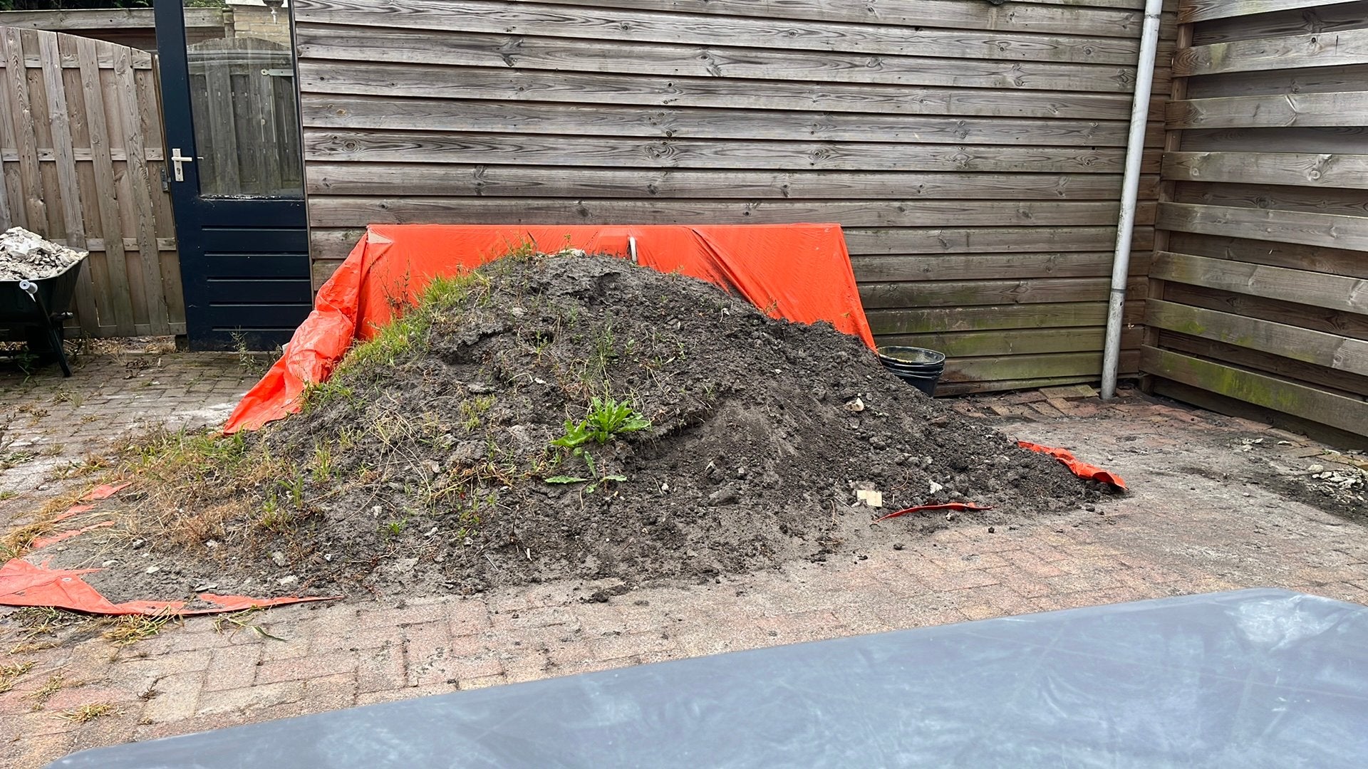 Zwarte Grond gratis ophalen, Tuin en Terras, Aarde en Mest, Ophalen, Tuinaarde
