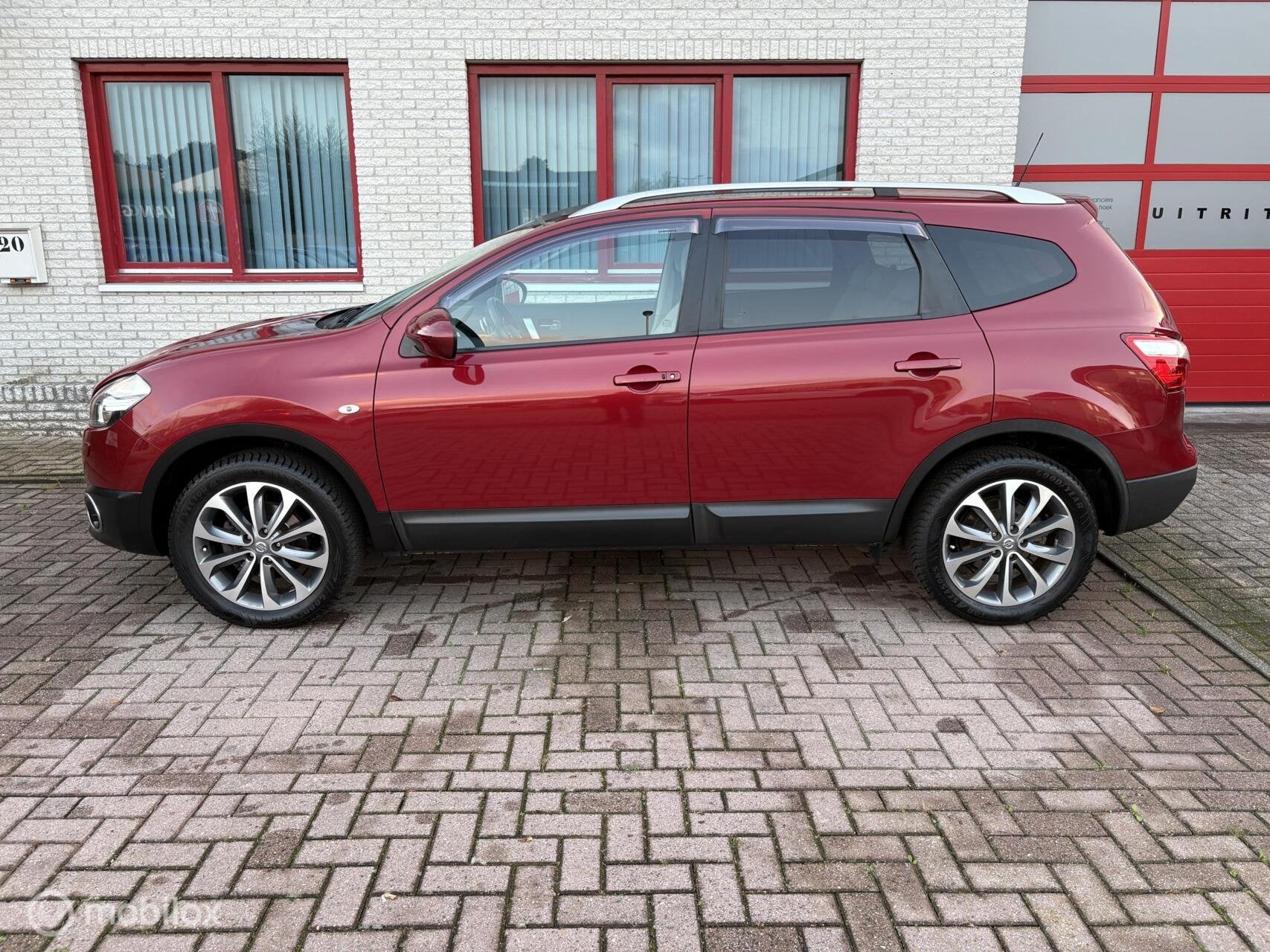 Nissan Qashqai +2 2.0 Tekna, Auto's, Gebruikt, Beige, Leder, Bedrijf