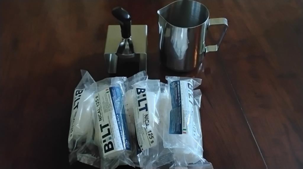 BEZZERA TAMPER + STANDAARD,  MELKKAN , EN 8 ANTI KALKFILTERS, Ophalen of Verzenden, Espresso apparaat