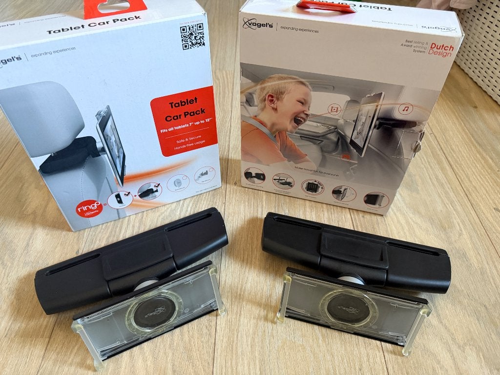 Vogel's Tablet Car Pack (2 stuks), Ophalen, Zo goed als nieuw