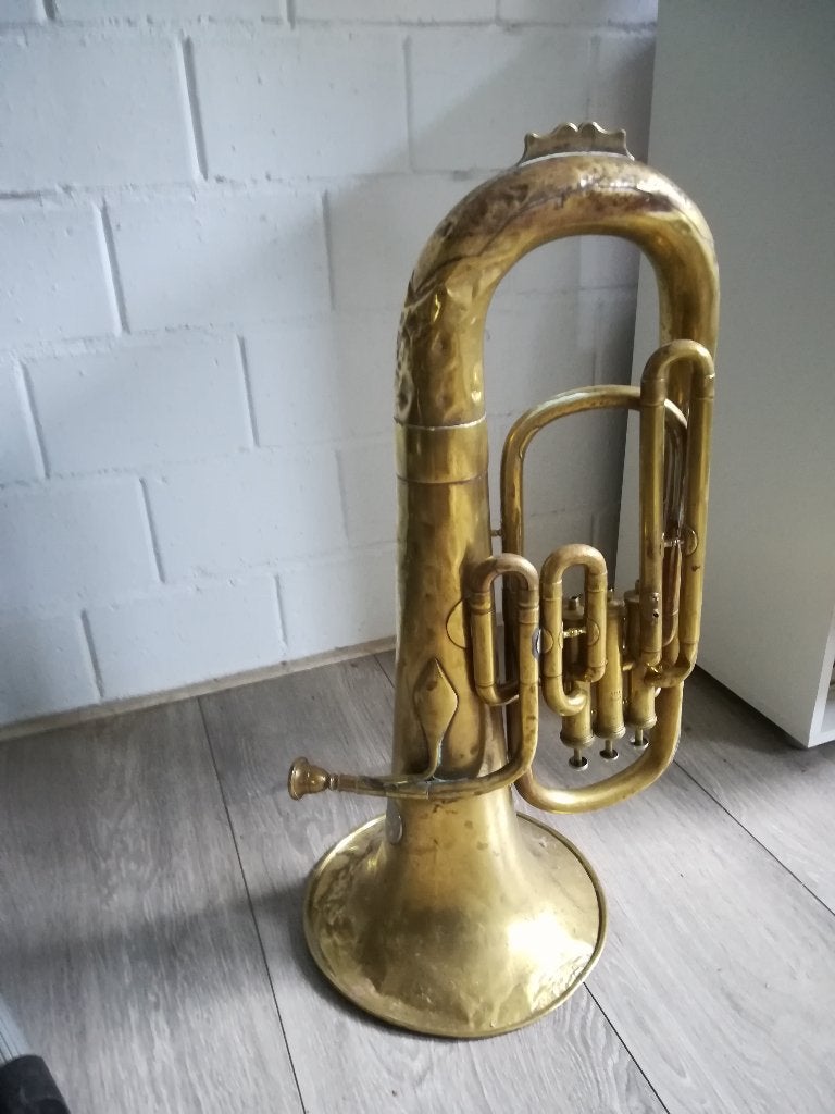TUBA antiek voor decoratie, Klassiek, Ophalen, Gebruikt, Decoratieobject