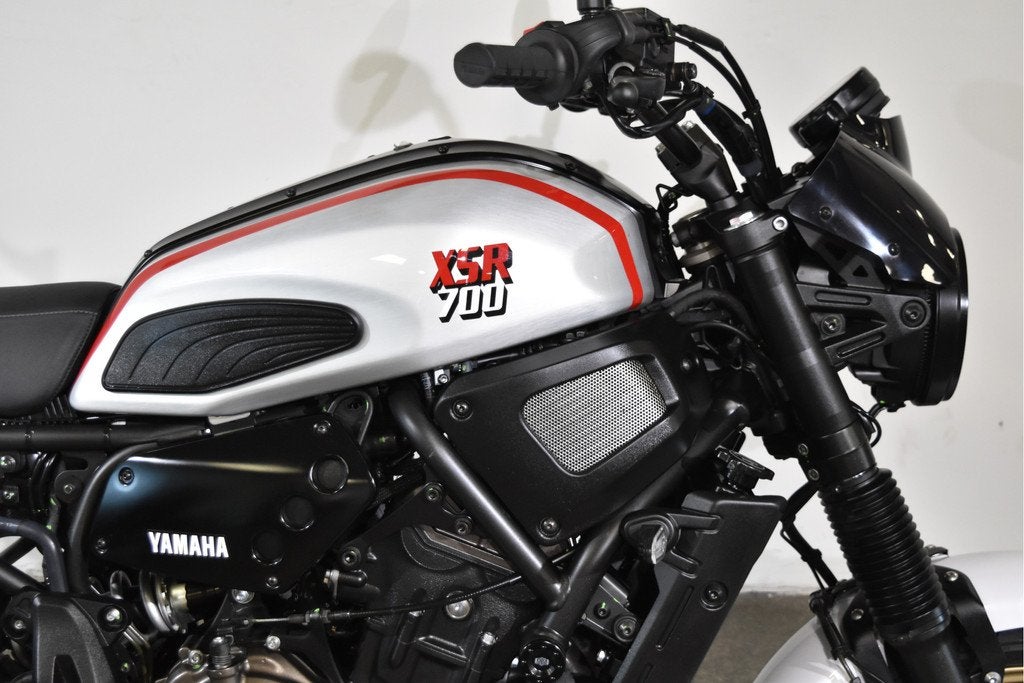 Yamaha XSR 700 XTRIBUTE (bj 2022), Motoren, LED Verlichting, Bedrijf, Meer dan 35 kW, Overig
