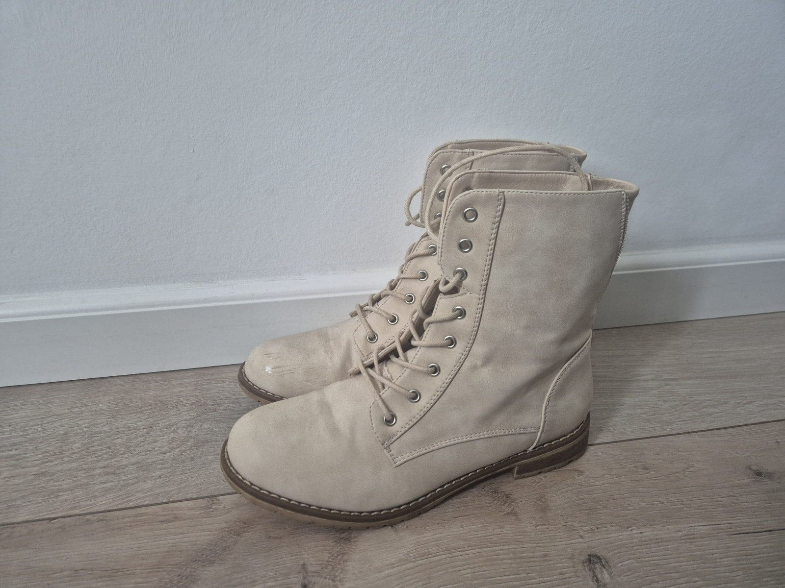 Kayla Laarzen Maat 40, Beige, Lage of Enkellaarzen, Ophalen of Verzenden, Gedragen