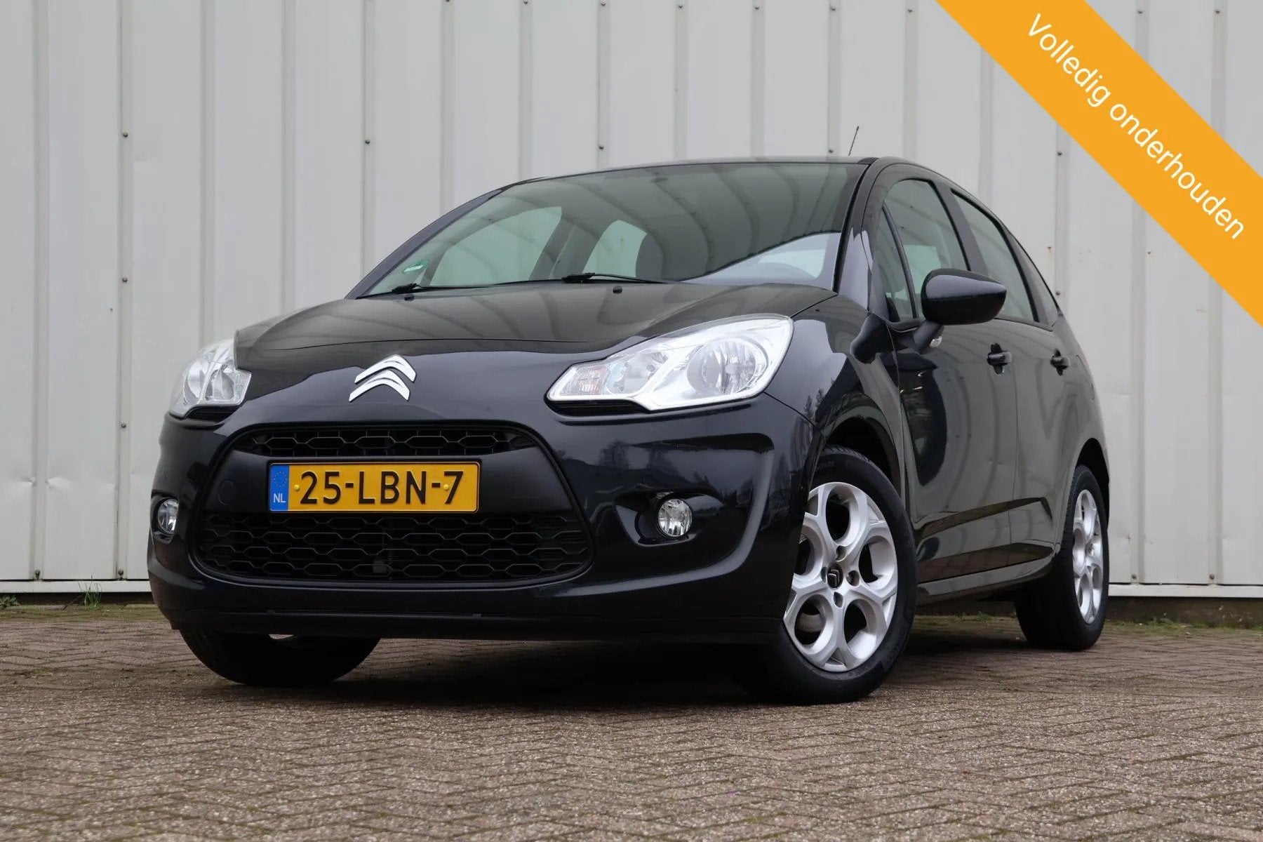Citroen C3 1.4 VTi Ligne|Climate|Cruise|, Voorwielaandrijving, Euro 5, Stof, Zwart