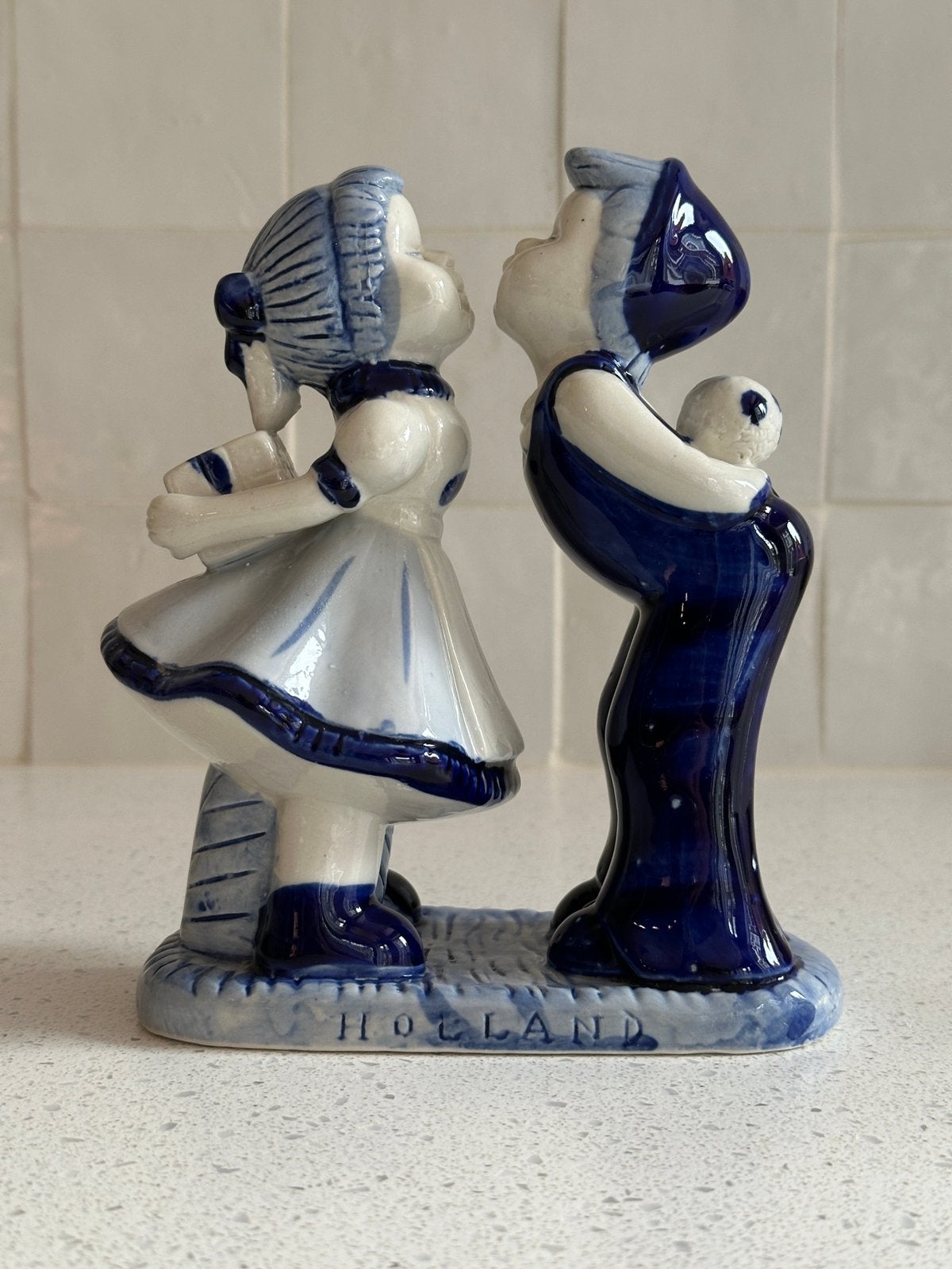 Beeld Delfts Blauw - Kussend Paar, Verzamelen, Ophalen of Verzenden, Zo goed als nieuw