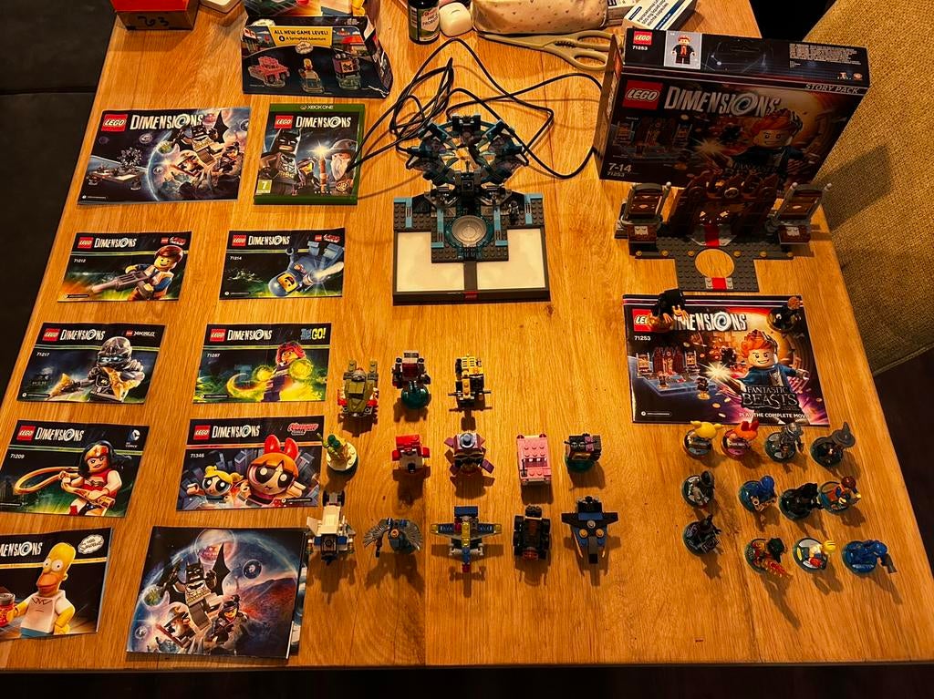 Grote lego dimensions verzameling, Spelcomputers en Games, Ophalen of Verzenden, Zo goed als nieuw