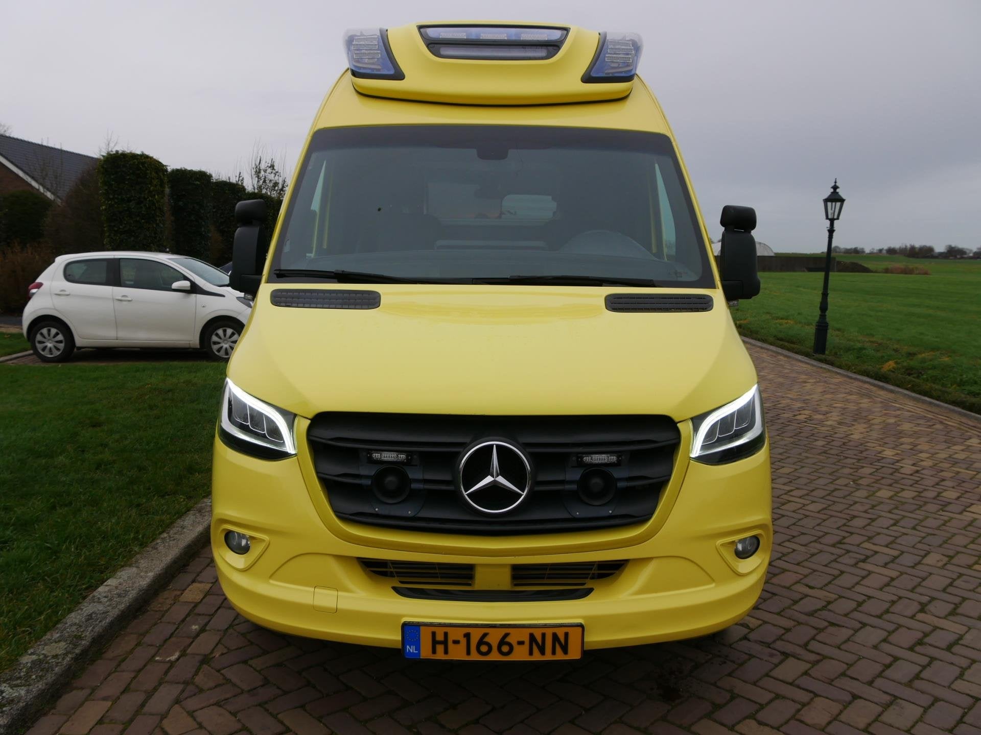 Mercedes-Benz SPRINTER V6 3.0 AMBULANCE AUT * 21999 EX BTW *, Automaat, Achterwielaandrijving, Gebruikt, 2000 kg