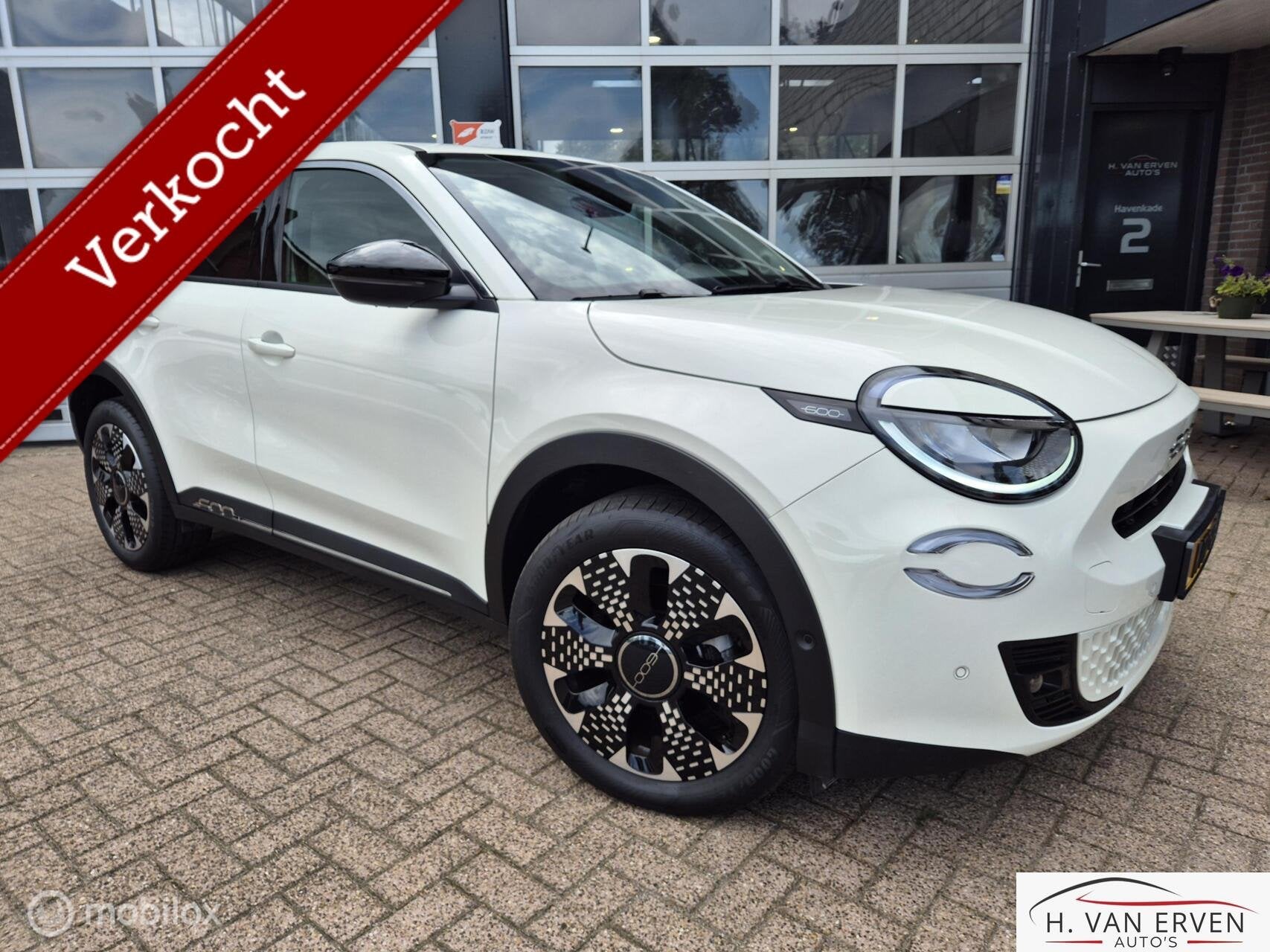 Fiat 600 1.2 Hybrid La Prima DIGITALE COCKPIT 18"'CAMERA, Auto's, 101 pk, Euro 6, 1199 cc, 620 kg
