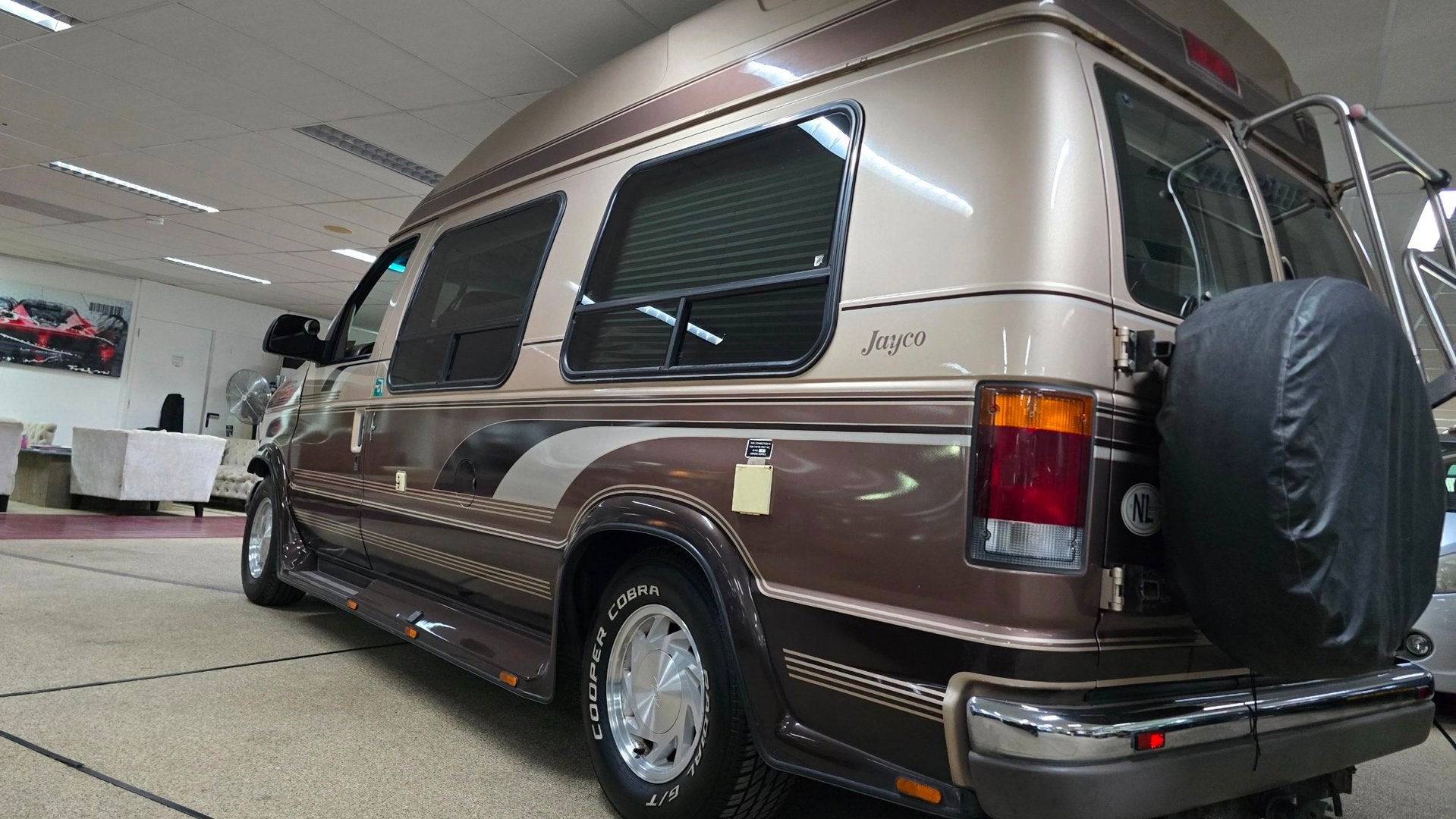 Ford - FORD Econoline Camper zeer netjes en compleet! APK!JU, Automaat, Elektrische ramen, Bedrijf, Ford