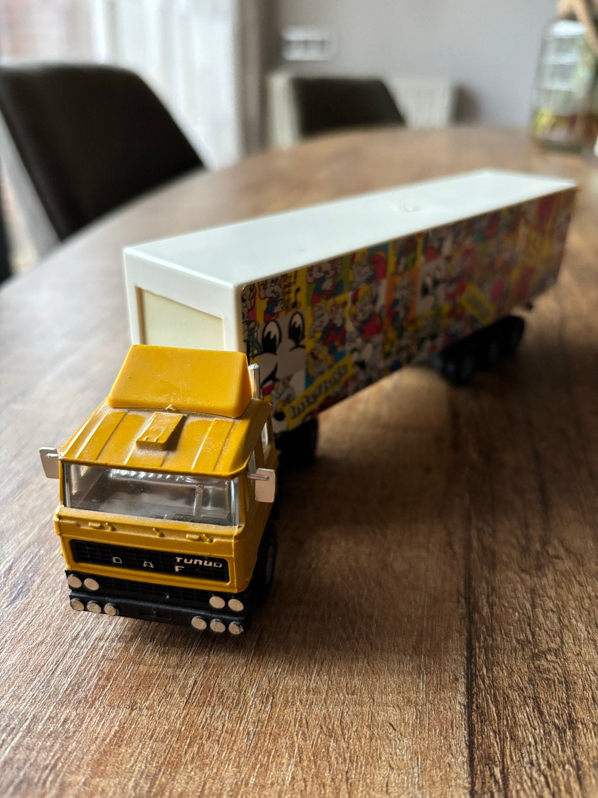 Solido DAF Turbo F vrachtwagen met trailer, Kinderen en Baby's, Ophalen of Verzenden, Gebruikt