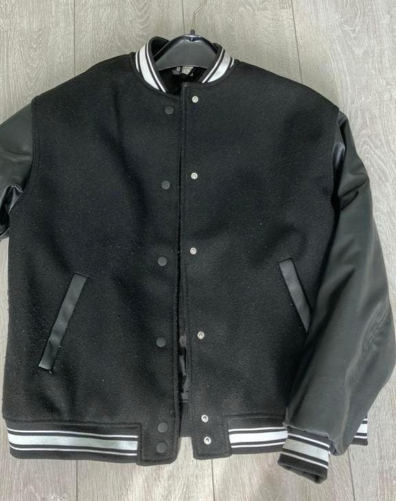 Oversized Zwarte Baseball Jack maat XS/S- nieuwstaat, Ophalen of Verzenden, Zo goed als nieuw, Maat 34 (XS) of kleiner, Zwart