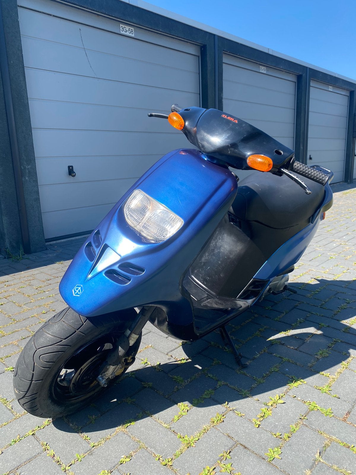 Piaggio typhoon 70cc, Ophalen of Verzenden, Zo goed als nieuw, Blok, Piaggio