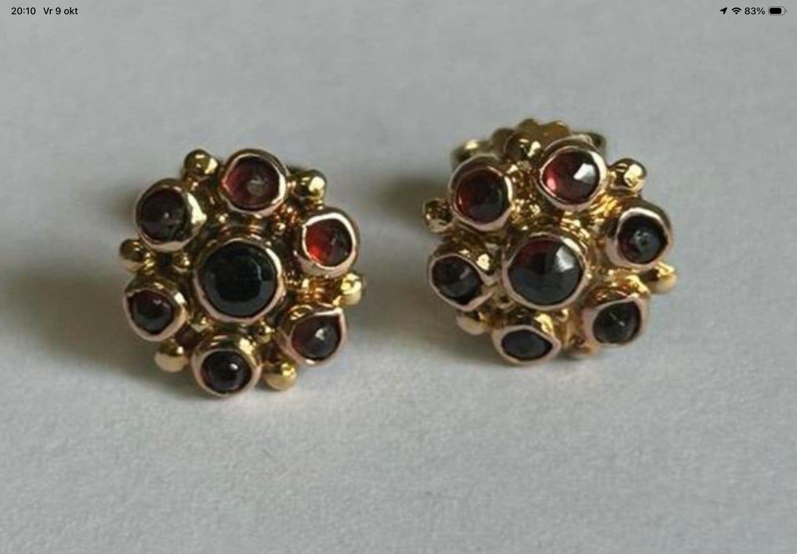 Prachtige vintage gouden oorbellen entourage Granaat 14 kar, Sieraden, Tassen en Uiterlijk, Verzenden, Zo goed als nieuw, Met edelsteen