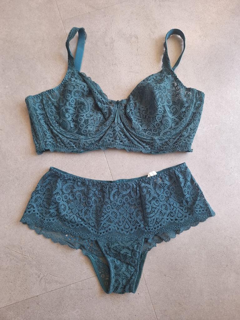 Prachtig setje PrimaDonna Twist I Do longline 80G mt.40, Prima Donna, Ophalen of Verzenden, Groen, Setje