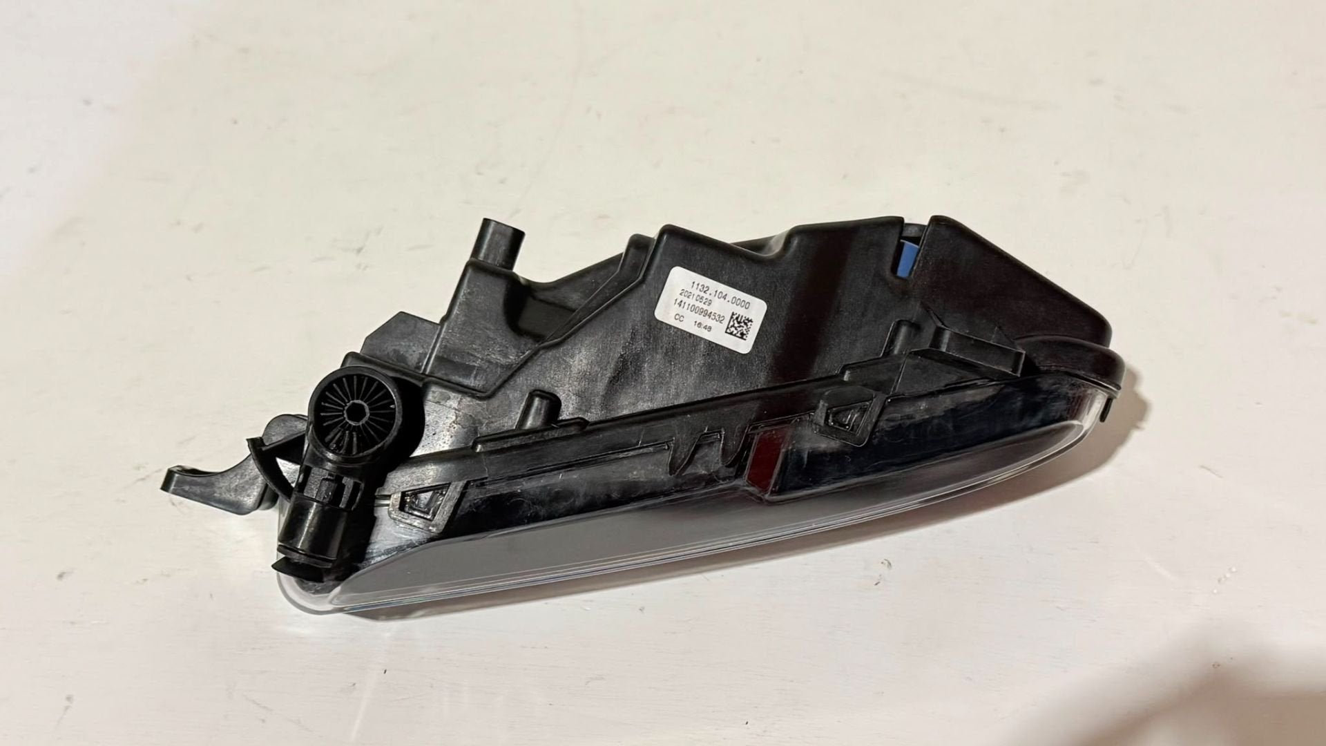 BMW 1-serie F40 LED dagrijverlichting rechts 63177471082, Petuelring 130
80788  Munich, DE, Gebruikt, Info@bmw.de, Ophalen of Verzenden