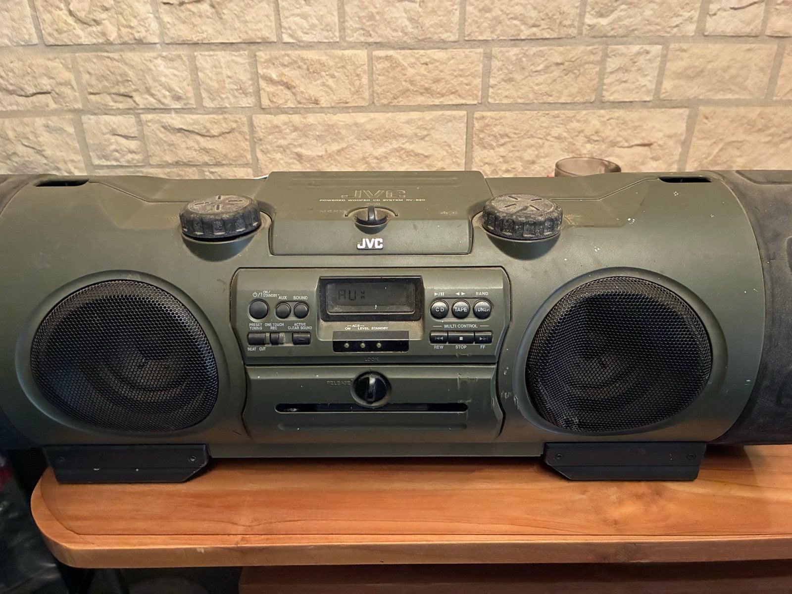 JVC Radio CD Cassette met diepe bass via AUX, Ophalen, Draagbaar, Niet werkend, Cassettedeck
