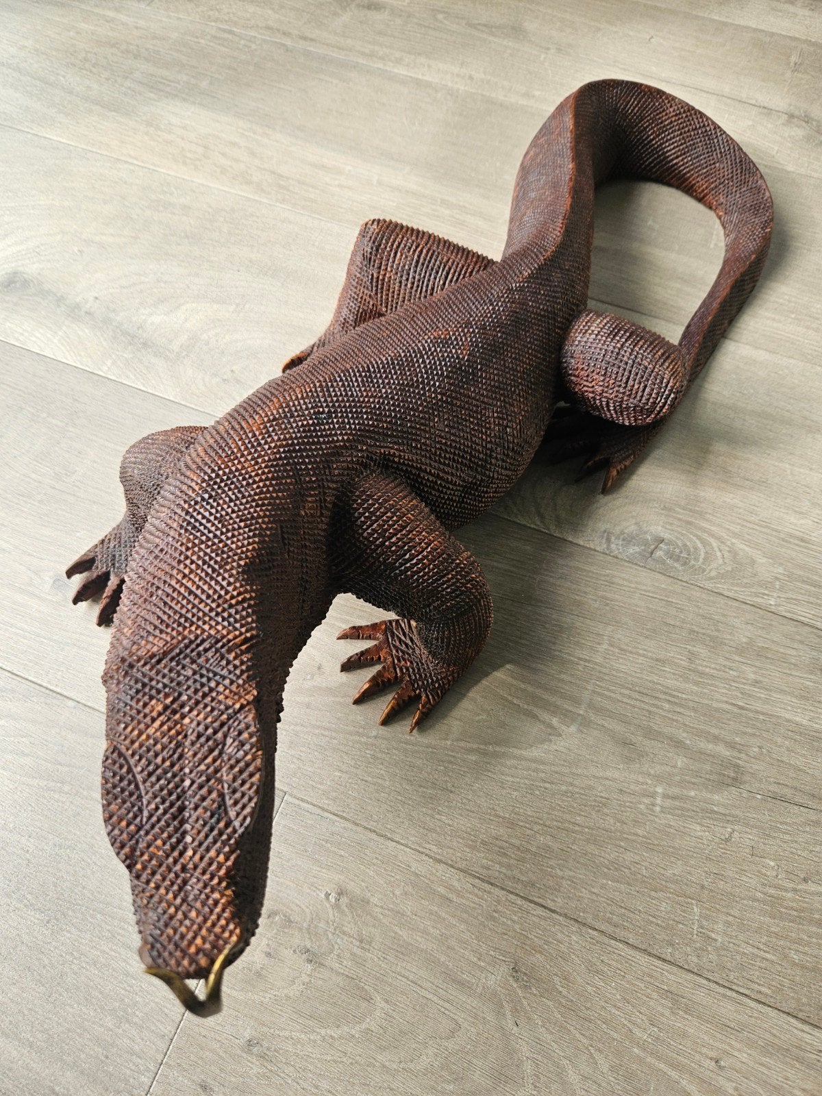 Komodovaraan handgemaakt bali 63 cm, mooi stuk., Amfibie, 0 tot 2 jaar
