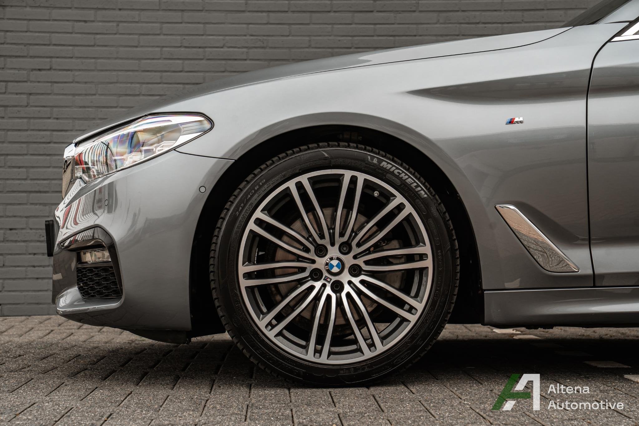 BMW 5-serie Touring 520i High Executive M-sport, panorama da, Auto's, Automaat, Achterwielaandrijving, Gebruikt, 4 cilinders