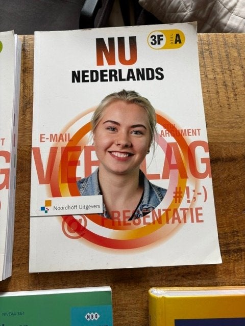 Nederlands, Marketing en Communicatie Boeken (5 stuks), Ophalen, Zo goed als nieuw, Economie en Marketing, Diverse Auteurs