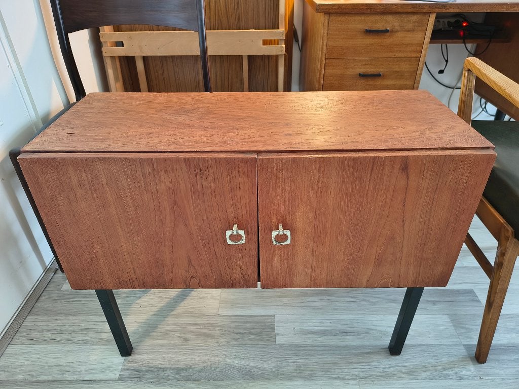 Vintage Teak TV-meubel / Dressoir – Jaren '60, Zo goed als nieuw, Onbekend, 25 tot 50 cm, Mid-century modern