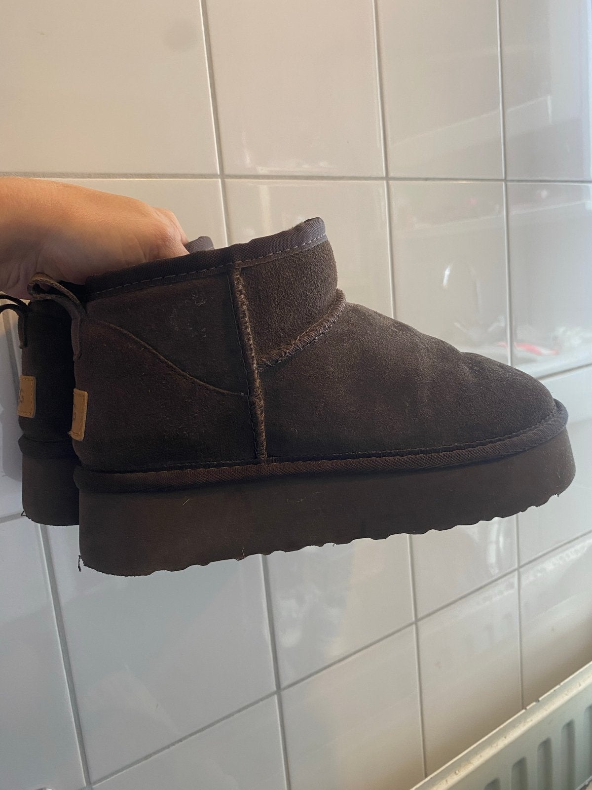 Bruine UGG laarzen - maat 38, Kleding | Dames, Ophalen, Gedragen, Bruin, Lage of Enkellaarzen