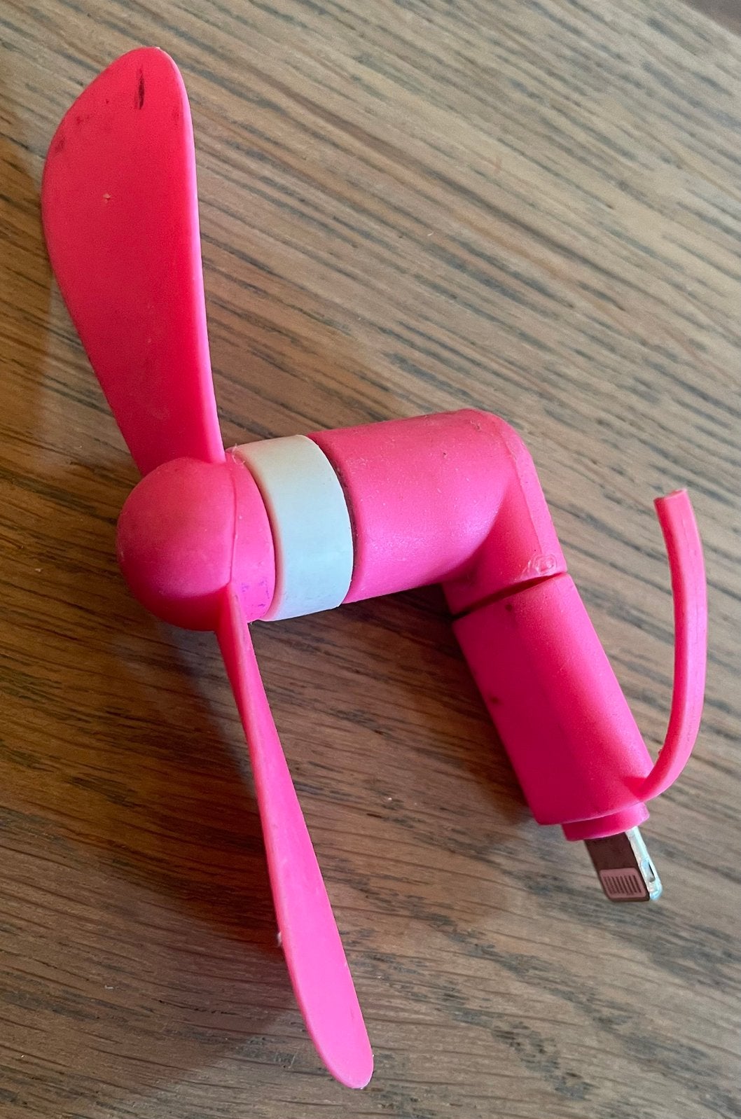 Roze mini ventilator voor iPhone Handig en compact Lightning, Ophalen of Verzenden, Zo goed als nieuw