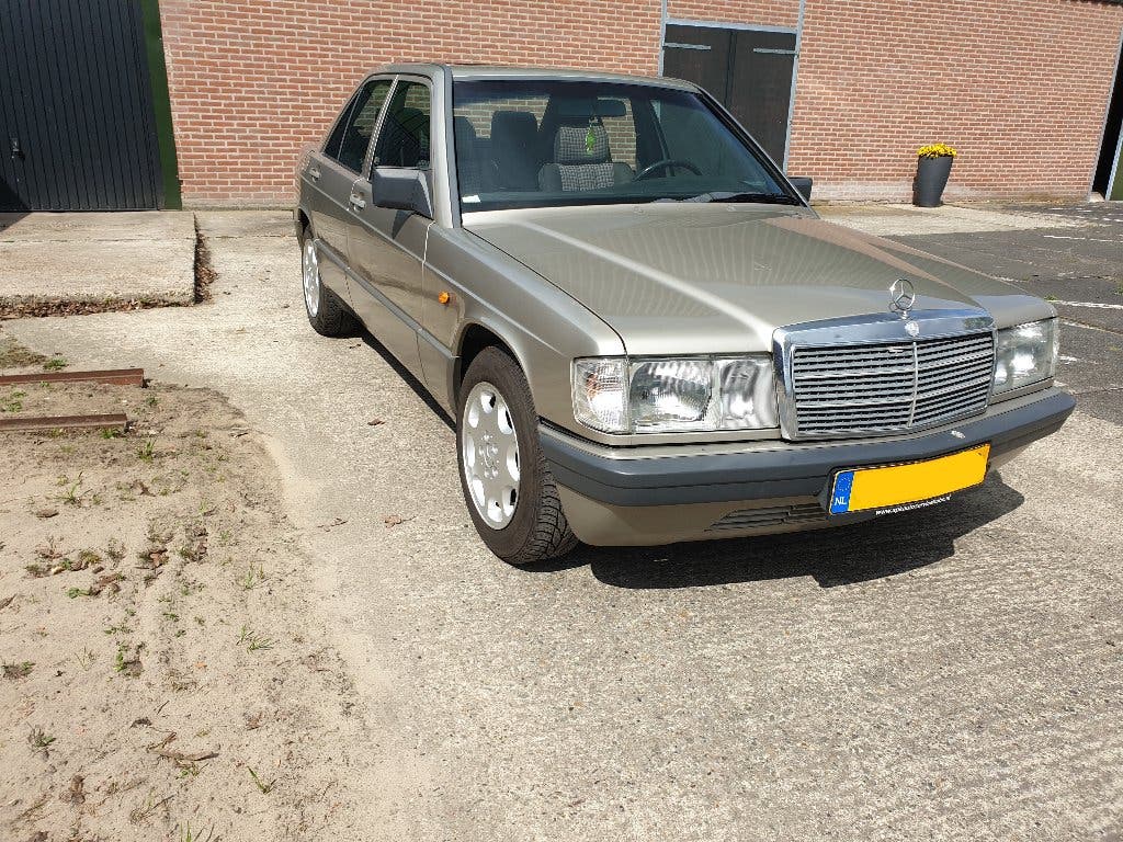 MERCEDES-BENZ W201 190D 2.0 1985 OLDTIMER, foto 3