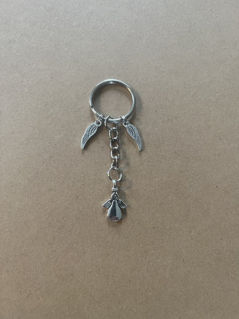 Sleutelhanger engel, engeltje met 2 vleugels hangers, Verzamelen, Sleutelhangers, Ophalen of Verzenden, Nieuw, Overige typen