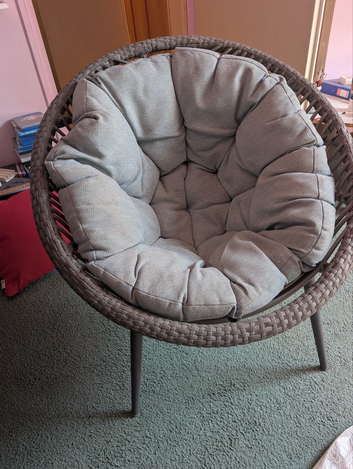 Comfortabele rotan fauteuil met kussen, Ophalen, Gebruikt, Modern, Lounge, Stof