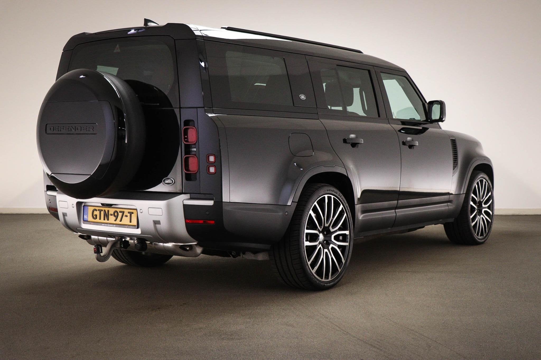 Land Rover Defender 130 3.0 P400 130 X-Dynamic HSE | 8 PERSO, Auto's, Automaat, Met garantie (alle), 3000 kg, Leder
