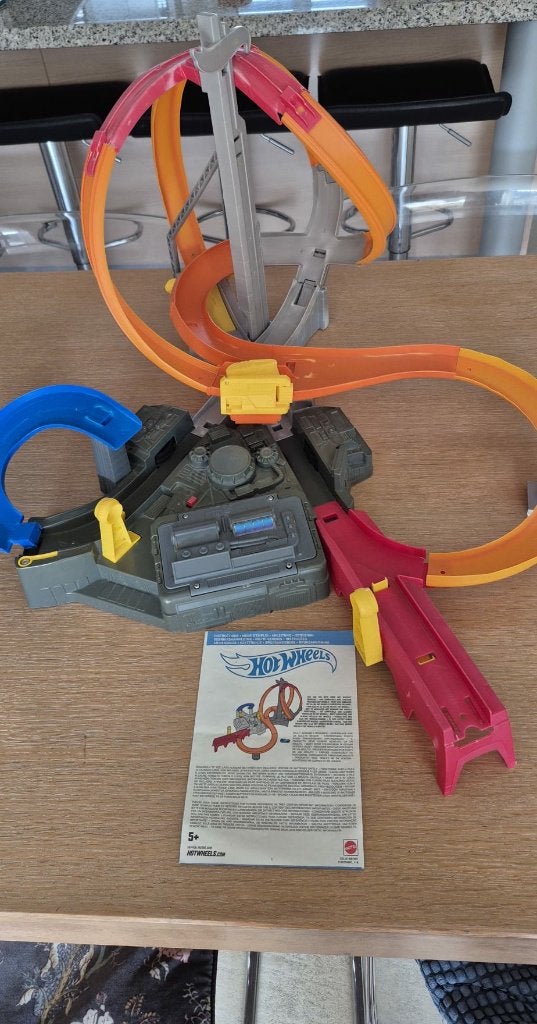 Hot Wheels Loopings met start installatie (elektrische), Ophalen, Racebaan, Zo goed als nieuw, Hot Wheels