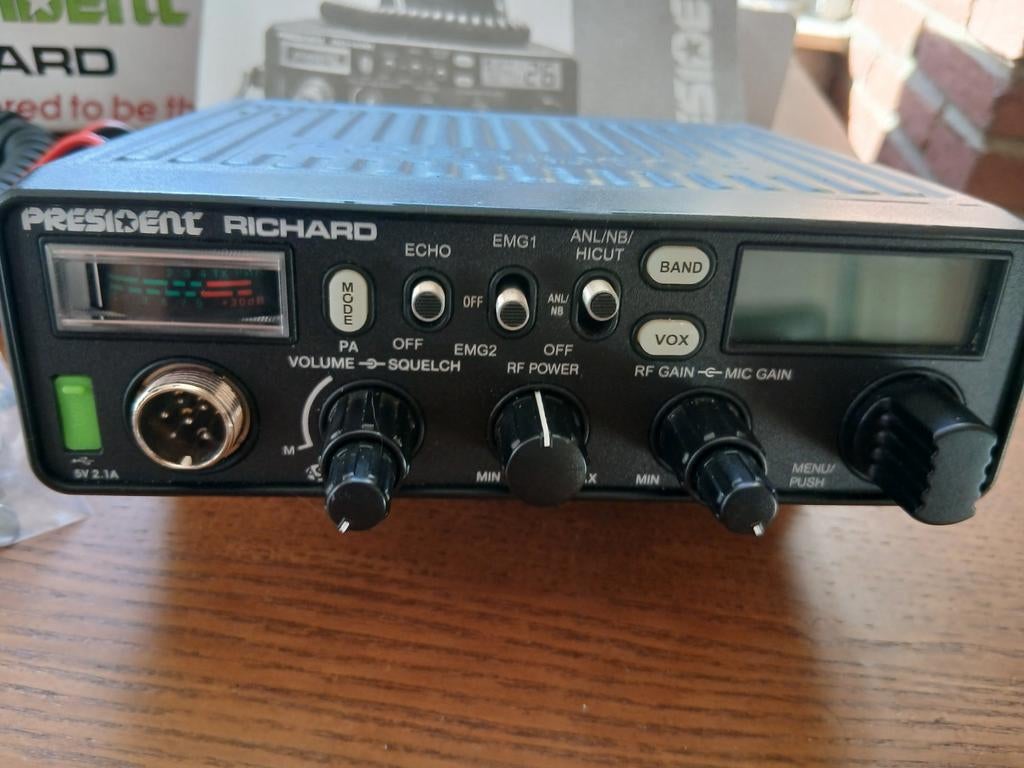 President Richard CB-radio - Zo goed als nieuw, Telecommunicatie, Zenders en Ontvangers, Ophalen of Verzenden, Zo goed als nieuw