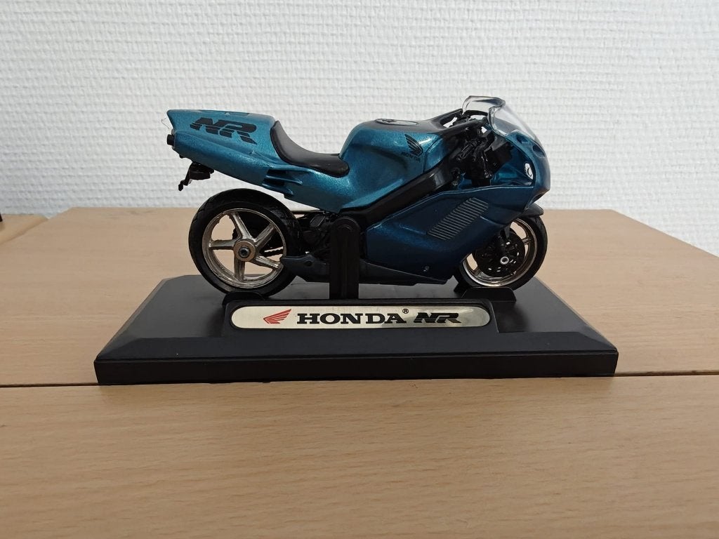 Schaalmodellen motoren Honda BMW Yamaha, Hobby en Vrije tijd, Ophalen, Gebruikt, Motor, Overige merken