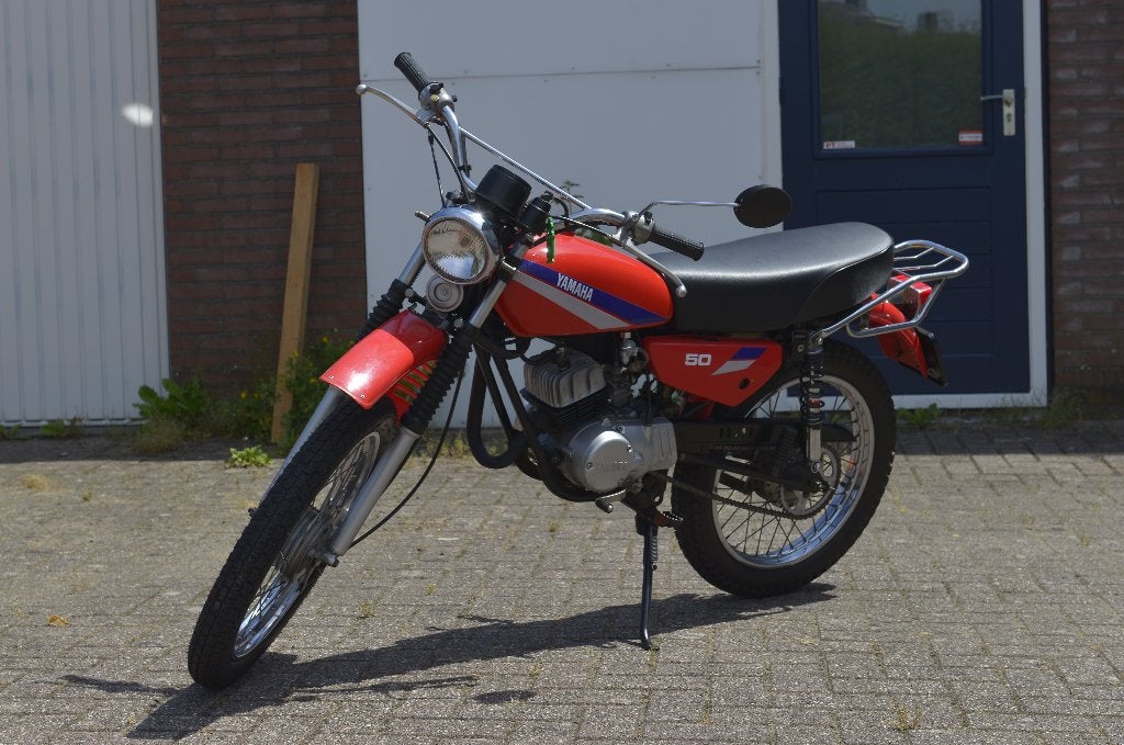 Yamaha DT 50 M, Fietsen en Brommers, Brommers | Oldtimers, Ophalen, Maximaal 45 km/u, Yamaha, 4 versnellingen