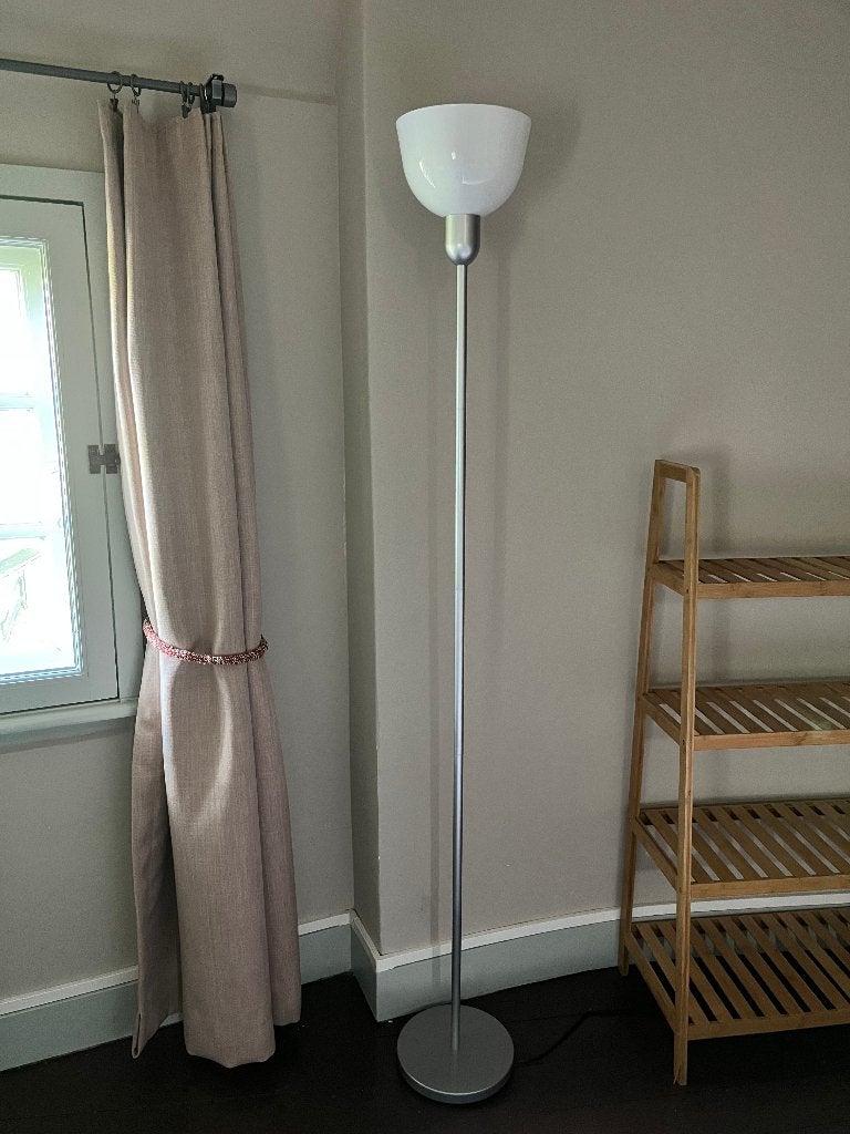 staande lamp Ikea Hektogram, Ophalen, Kunststof, E27 (groot), Zo goed als nieuw
