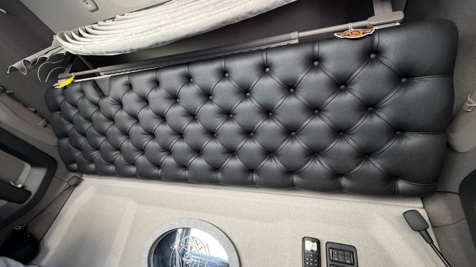 Scania nextgen bedplaat, Ophalen, Nieuw
